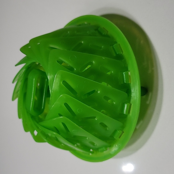 Starfrit Vegetable Steamer With Silicone Feet - Picture 4 of 5